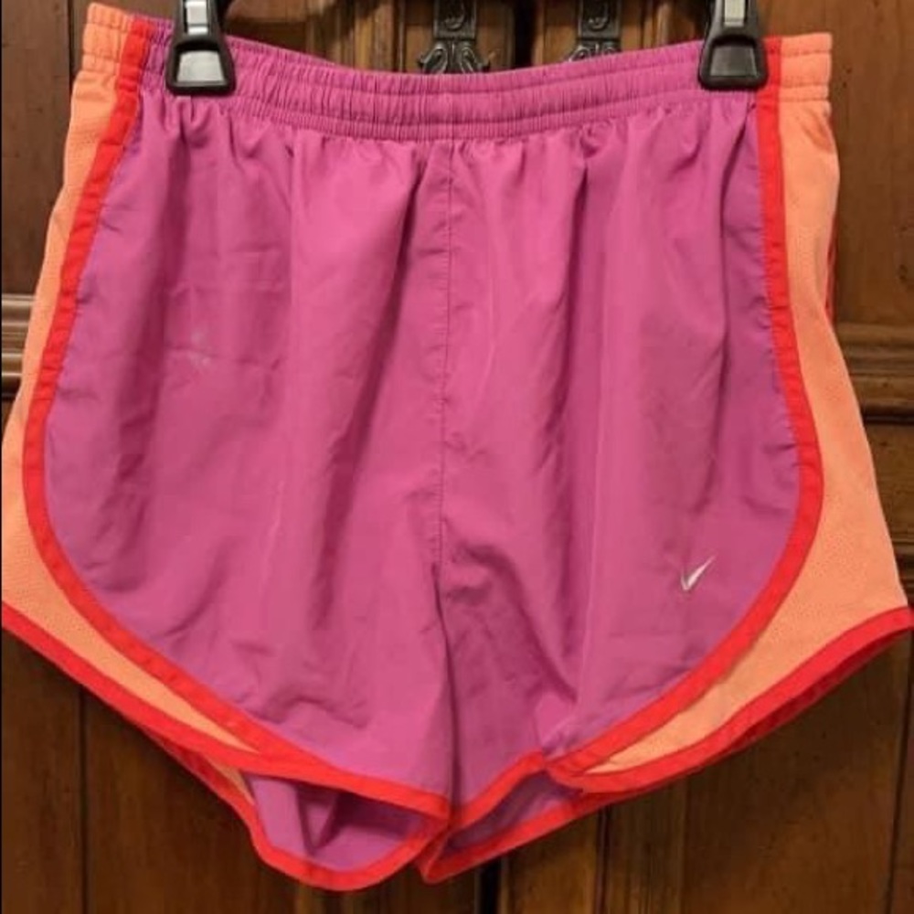 Nike Windshorta